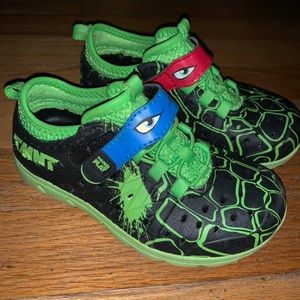 TMNT stride rite phibian boys size 10